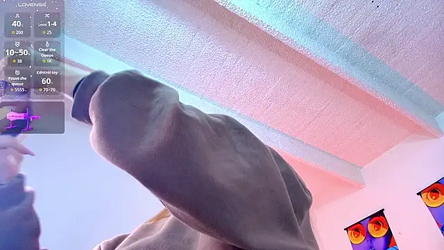 Bennuluspeach  online show from January 12, 12:45 pm