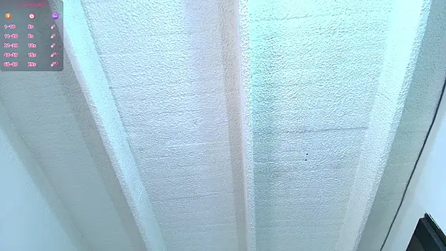 Snapshot of Bennuluspeach_ chatting on October 29, 11:09 am Bennuluspeach online show from October 29, 11:09 am