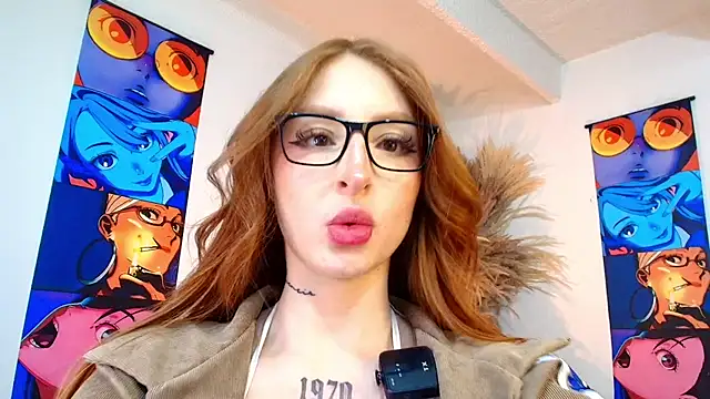 Bennuluspeach  online show from March 27, 12:06 pm