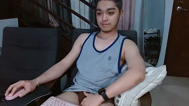 JayKarLo online show from January 10, 10:43 am