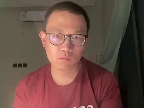 Snapshot of yewuzhibb chatting on October 4, 2:51 pm yewuzhibb online show from October 4, 2:51 pm