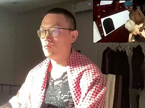 Snapshot of yewuzhibb chatting on October 16, 7:55 pm yewuzhibb online show from October 16, 7:55 pm
