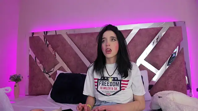 MeganR  online show from January 17, 3:21 am