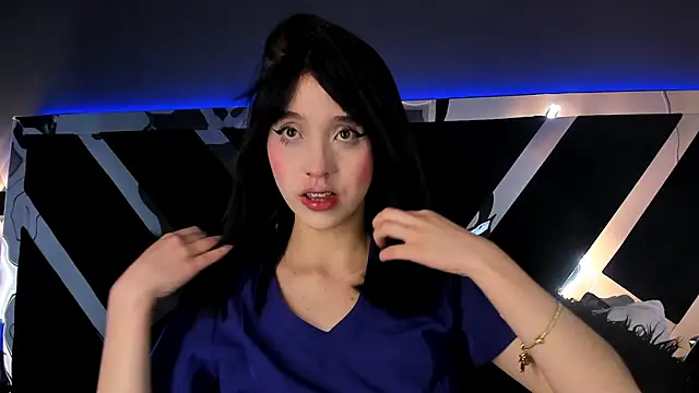 MeganR  online show from April 29, 11:03 am