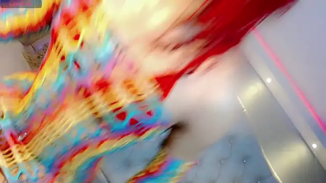 Saraa Jone online show from October 18, 11:12 am