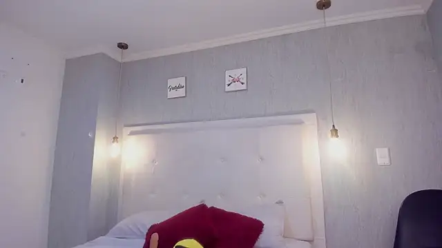 is a bell online show from December 5, 1:43 pm