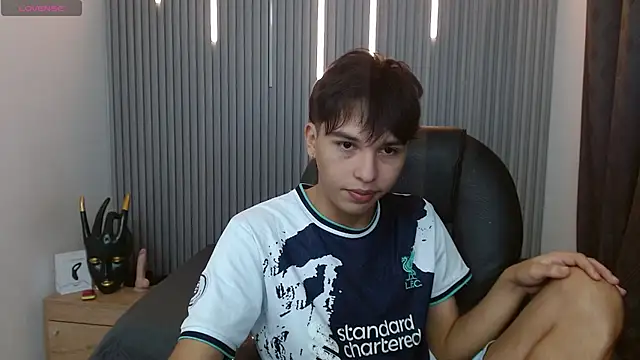 StiwenTwink online show from April 23, 3:13 pm