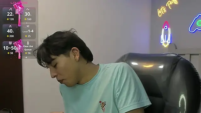 StiwenTwink online show from January 9, 8:38 pm