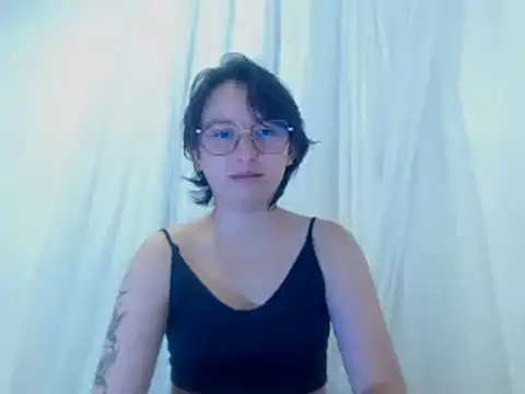 Klaret Toy online show from January 14, 9:40 pm