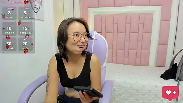 Klaret Toy online show from April 12, 7:17 pm