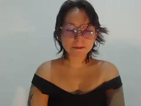 Klaret Toy online show from March 5, 10:37 pm