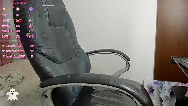 Klaret Toy online show from October 29, 4:44 am