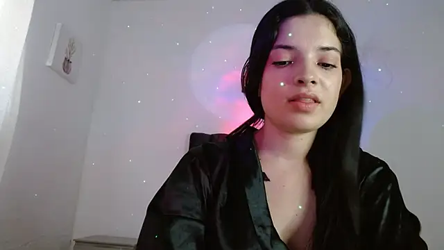 Snapshot of ManuelaDelgado chatting on October 7, 8:32 pm ManuelaDelgado online show from October 7, 8:32 pm