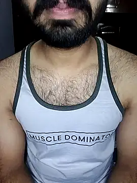 Snapshot of bhaveshPlayboy chatting on January 10, 10:32 am bhaveshPlayboy online show from January 10, 10:32 am