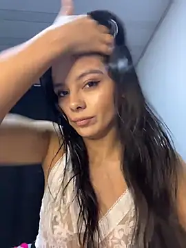 SaraMistick online show from November 20, 10:38 am