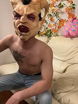 zghn88 online show from October 7, 1:12 pm