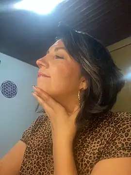 XxAntonellaxxx online show from February 9, 11:47 pm