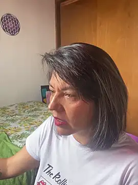 XxAntonellaxxx online show from March 5, 8:38 pm