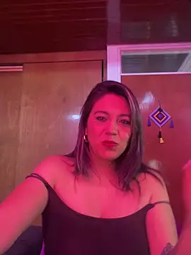 XxAntonellaxxx online show from January 14, 5:38 pm