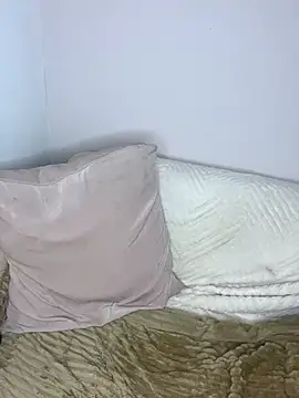 LolaReaX online show from November 18, 6:50 am