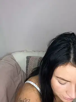 LolaReaX online show from December 23, 8:24 am