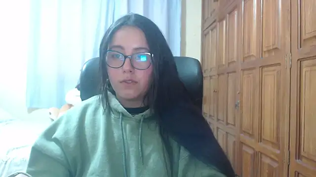 Venus cat  online show from January 13, 11:08 pm