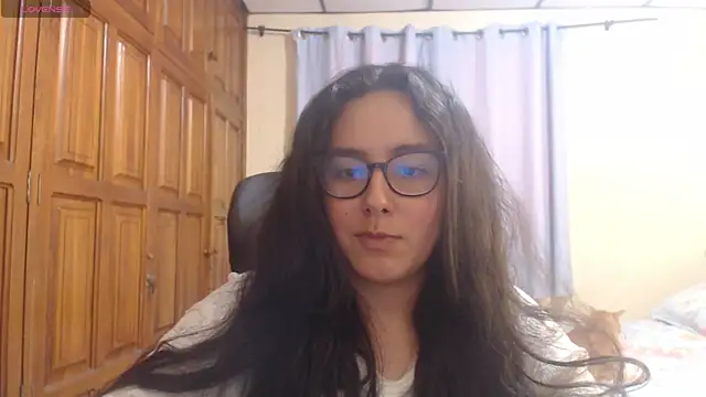 Venus cat  online show from December 20, 5:10 am