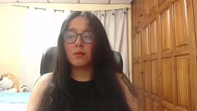 Venus cat  online show from June 12, 3:59 am