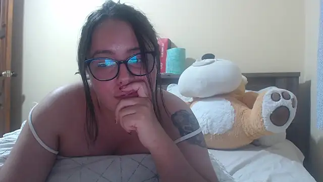 Venus cat  online show from January 11, 11:50 am