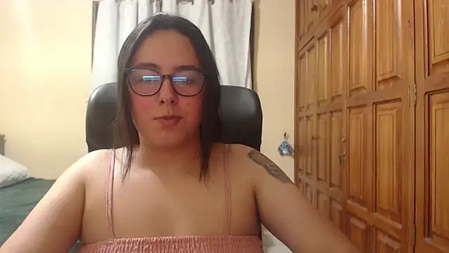 Venus cat  online show from February 22, 4:59 am