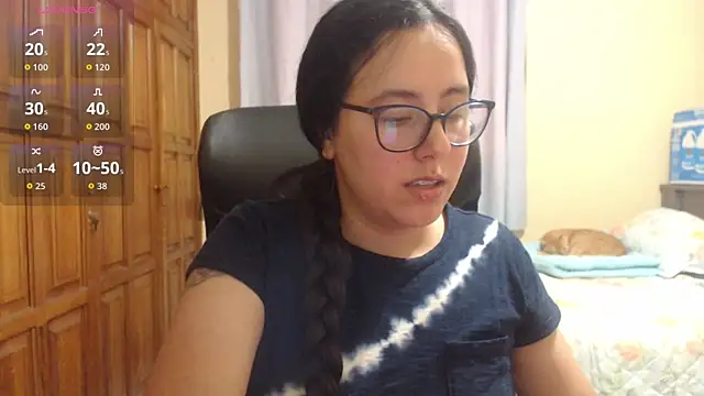 Venus cat  online show from December 4, 3:27 am