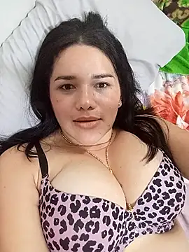 Snapshot of andrea_smitth chatting on November 9, 7:29 pm andrea smitth online show from November 9, 7:29 pm