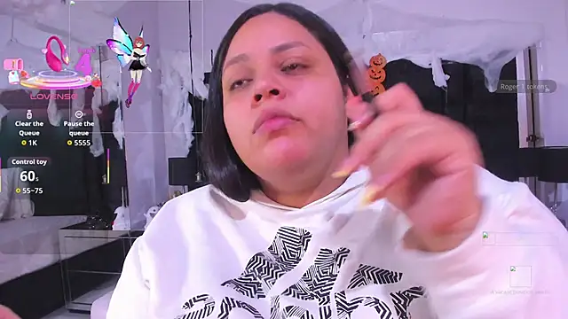 MayaCurvy online show from October 23, 3:27 am