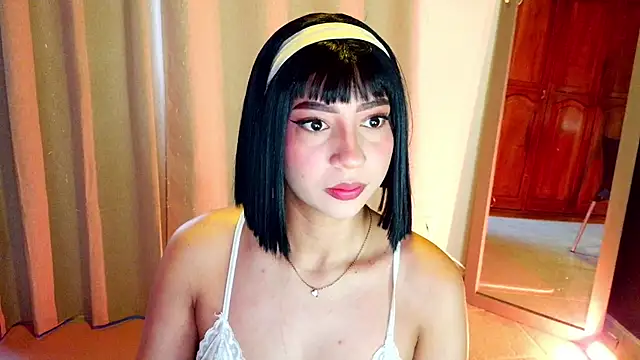 emma web  online show from March 17, 11:46 am