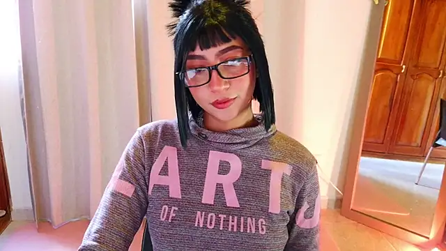 emma web  online show from March 20, 4:30 pm