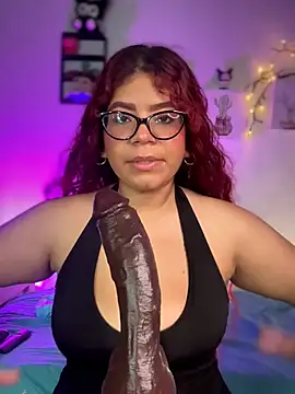 Snapshot of Solaangel_ chatting on April 18, 10:32 pm Solaangel online show from April 18, 10:32 pm