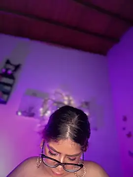 Solaangel  online show from February 13, 1:27 am