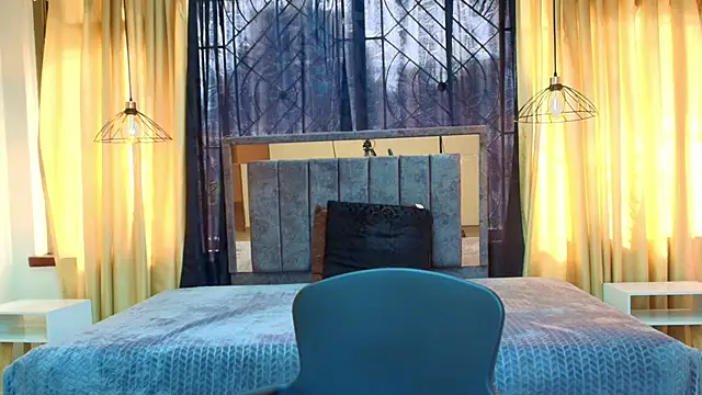 scarlet milf  online show from November 29, 2:06 pm