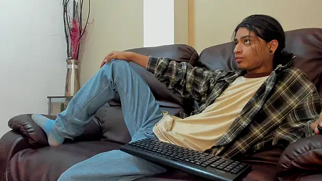 Snapshot of Dickie_Dicking chatting on October 7, 8:21 pm Dickie Dicking online show from October 7, 8:21 pm