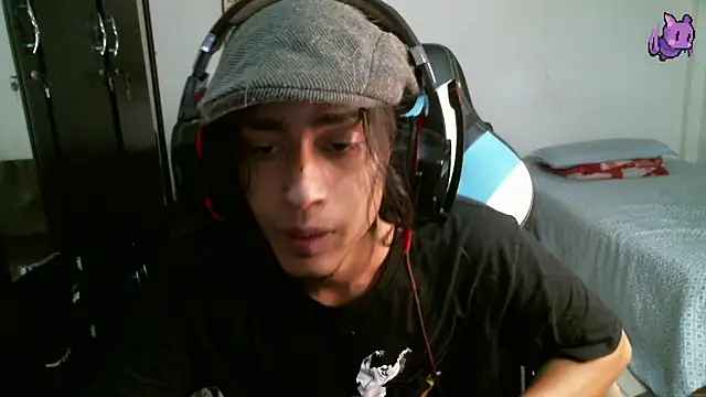 Dickie Dicking online show from February 9, 4:05 pm