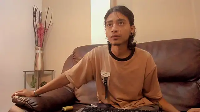 Dickie Dicking online show from October 27, 10:00 pm