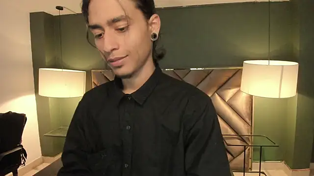 Dickie Dicking online show from November 8, 9:18 pm