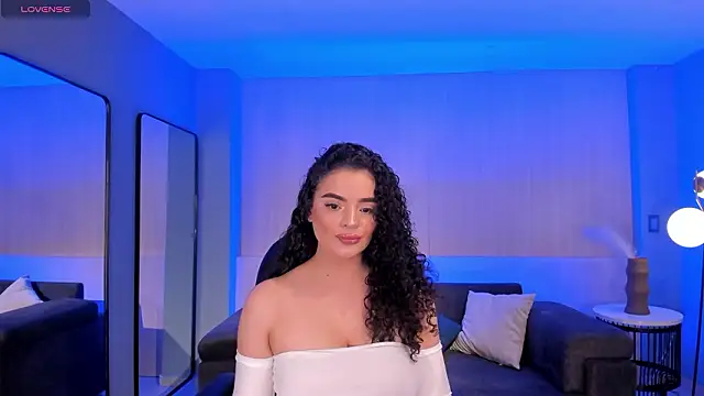 KylieJenkins online show from February 8, 11:19 am