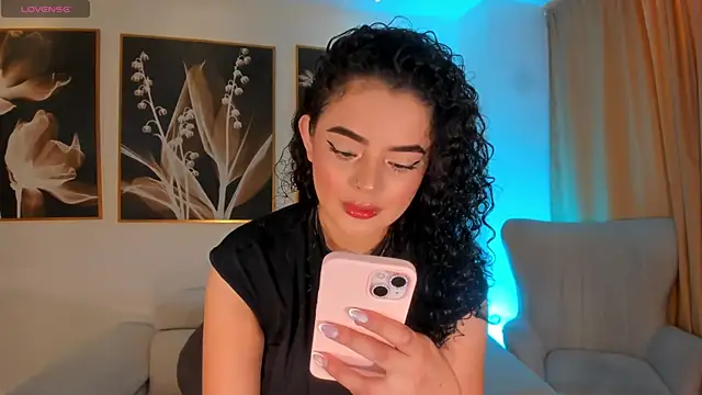 KylieJenkins online show from March 29, 11:23 am