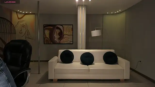 NatalieLewis online show from February 13, 12:16 pm