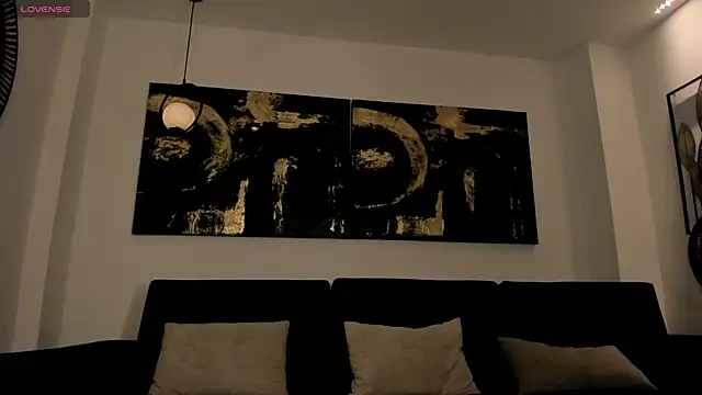 Snapshot of EmilyJohnsonX1 chatting on December 3, 3:18 am EmilyJohnsonX1 online show from December 3, 3:18 am