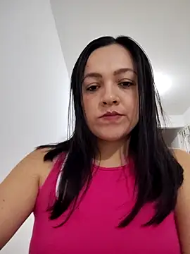 LindaSalo33 online show from October 19, 2:36 am