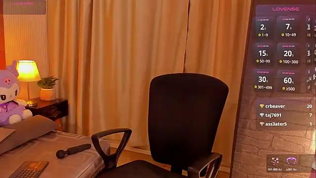 alana madison10 online show from November 28, 4:12 am