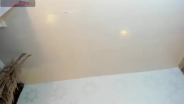 alana madison10 online show from November 6, 4:05 am