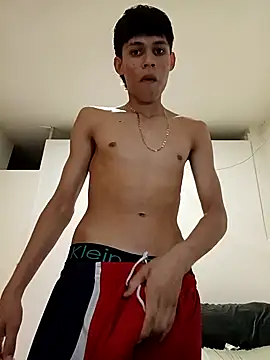 mazo18 online show from January 9, 3:02 am